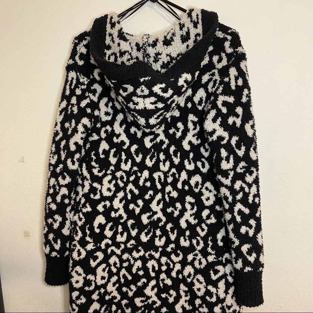 Ugg Judith Sweater Knit Leopard Hooded Cardigan - Picture 4 of 7